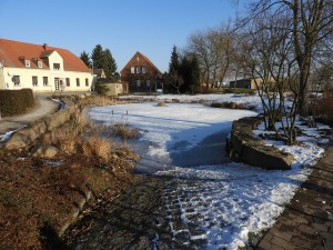 Sachse-Teich vor ehemaligem Gasthof
